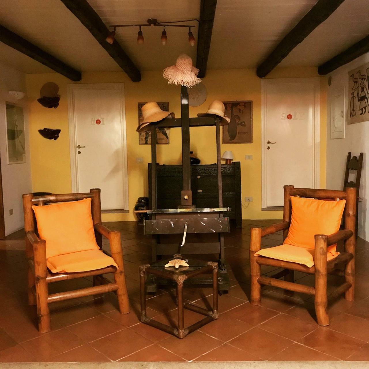Hôtel Casa Arancio à Olbia Extérieur photo