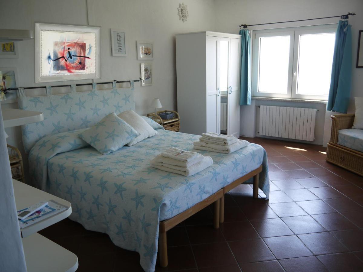Hôtel Casa Arancio à Olbia Extérieur photo