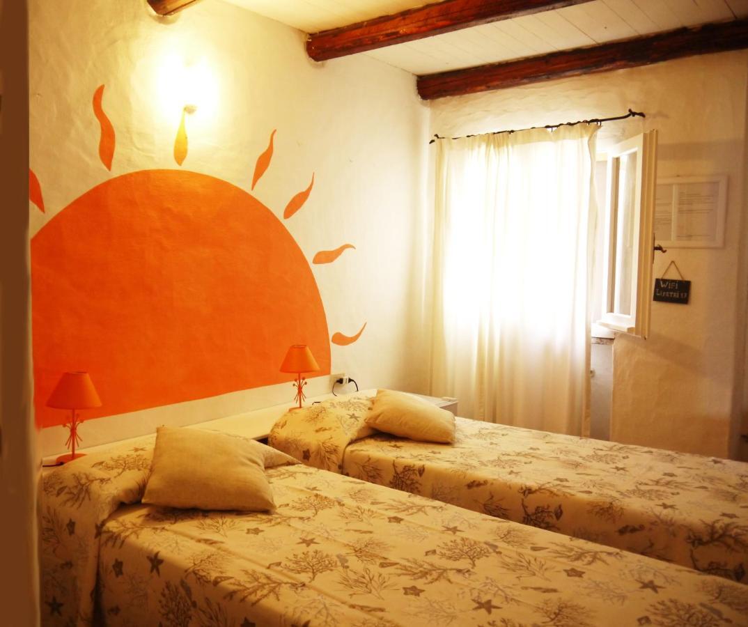 Hôtel Casa Arancio à Olbia Extérieur photo