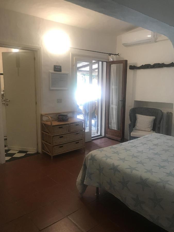 Hôtel Casa Arancio à Olbia Extérieur photo
